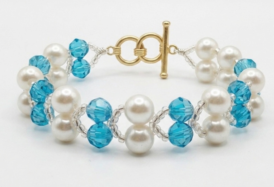 Blue and White Pearl Bracelet